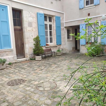Apartament Le Gite De La Cathedrale Chartres Zewnętrze zdjęcie