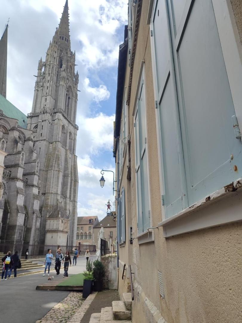 Apartament Le Gite De La Cathedrale Chartres Zewnętrze zdjęcie